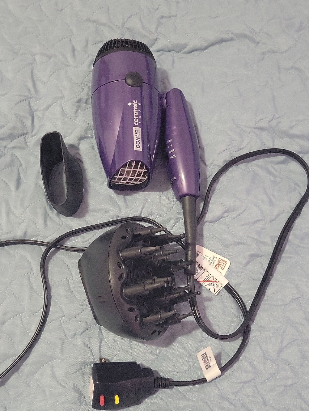 Hair Dryer With Diffuser Attachment - Picture 5 of 5